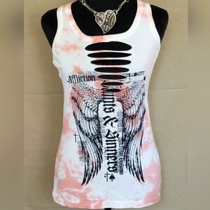 Women's Pink and White Graphic Tank Top